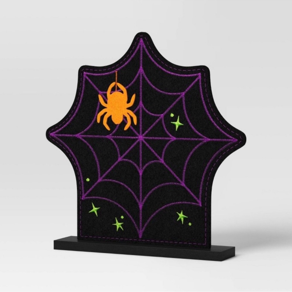 Target Hyde & EEK! Halloween Felt Spider Web Decoration